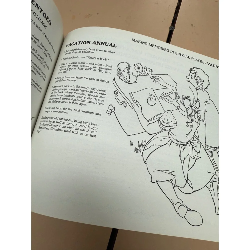 Vintage Let's Make‎ a Memory Gloria Gaither Family Traditions Togetherness Book